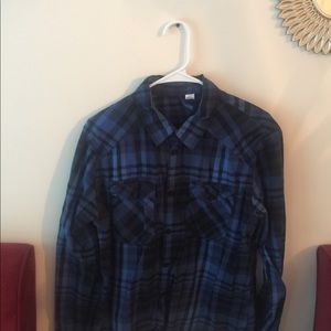 Red and blue H & M flannel long sleeve shirts